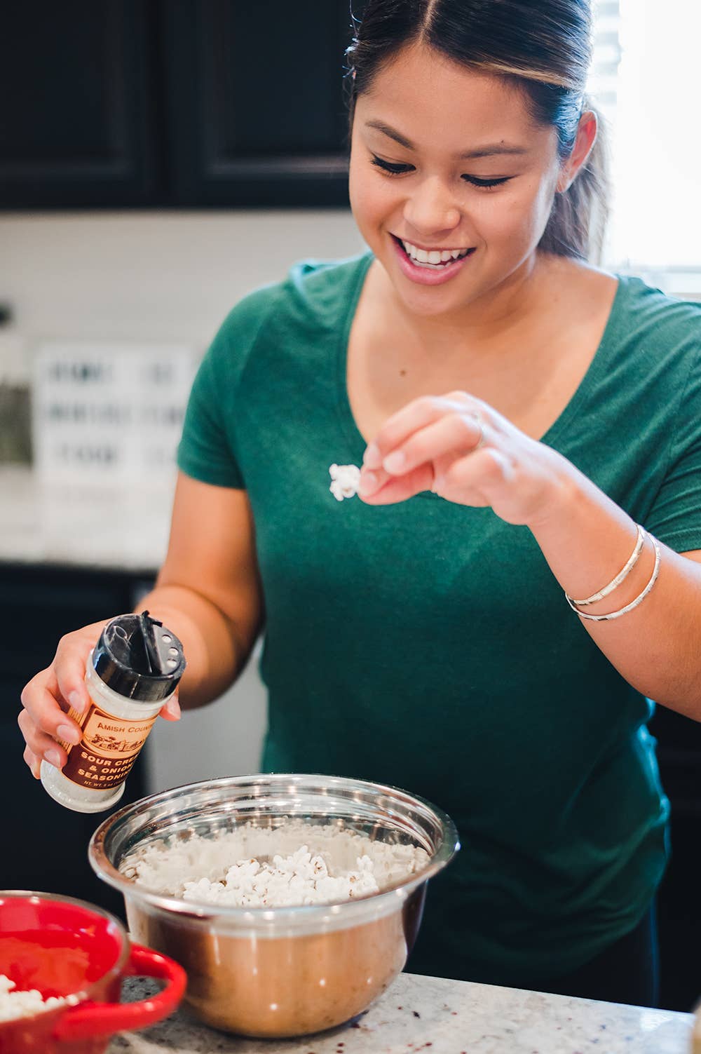 Amish Country Popcorn - Wholesale Popcorn - 25lb. Bag of Ladyfinger Hulless Popcorn3