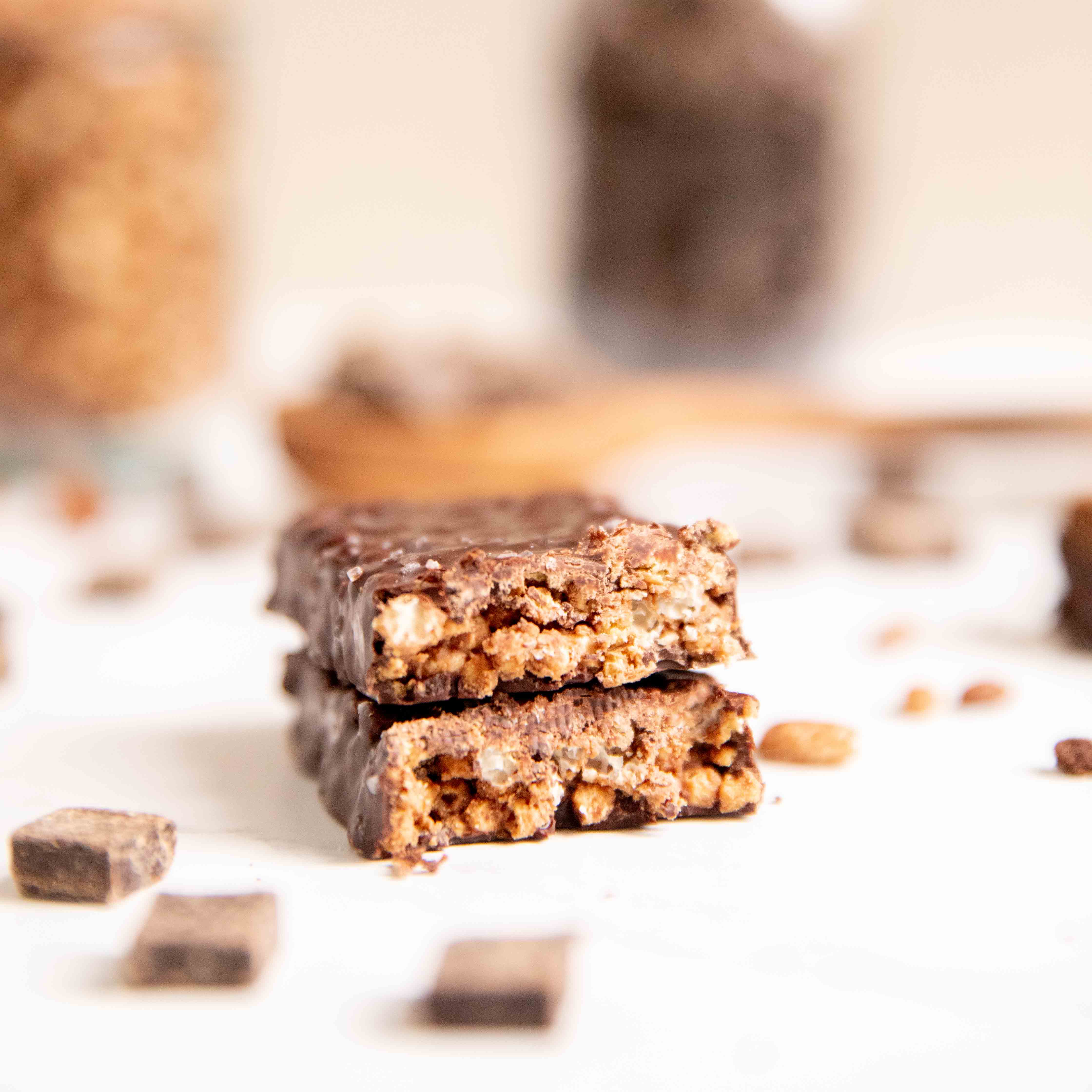 NuGo Nutrition - Wholesale Snack Bar - NuGo Organic Double Dark Chocolate Protein Bar4