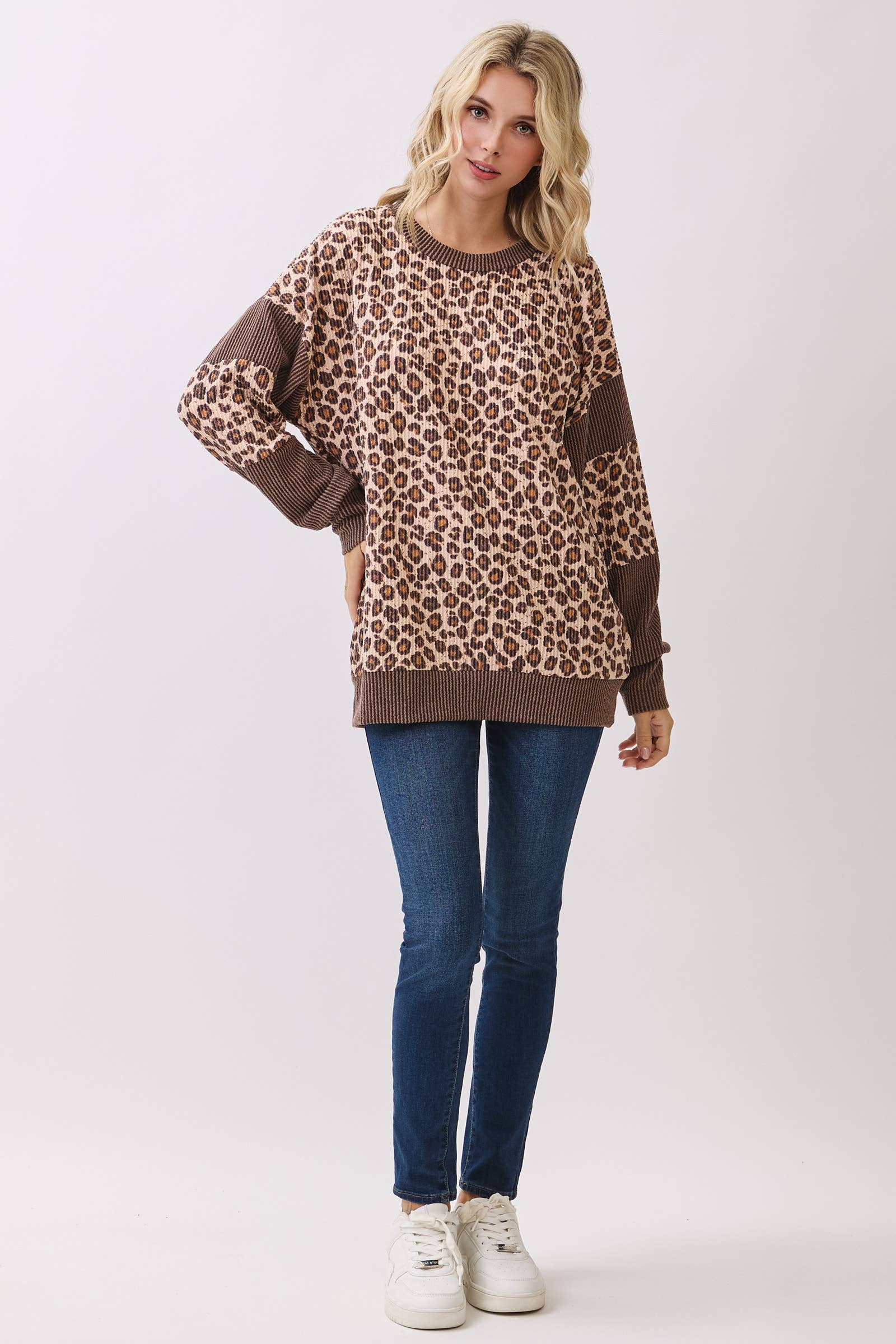 7th Ray - Wholesale Sweatshirt - Women's - Leopard print drop shoulder pullover sweatshirt T61165