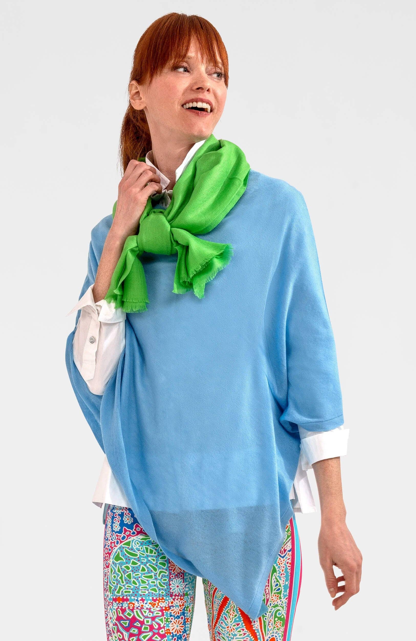 Gretchen Scott LLC - Venta al por mayor Poncho - Mujer - Poncho similar al cachemir21