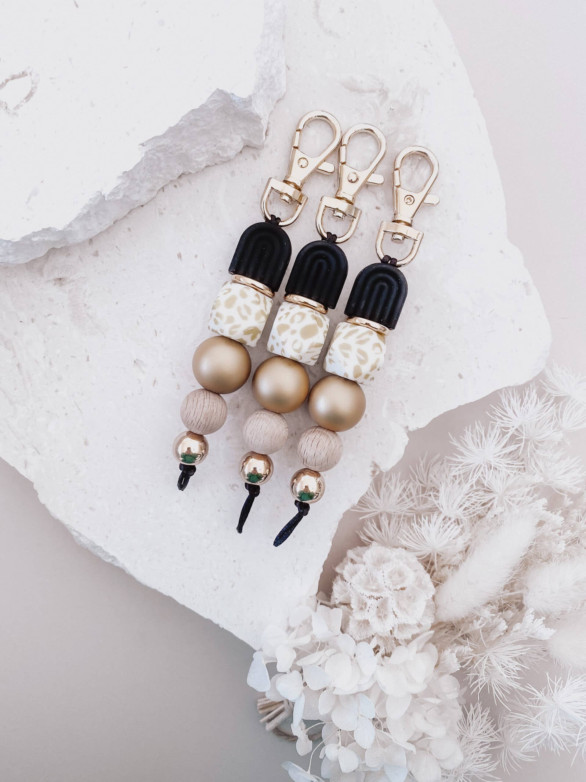 Chuckle & Wood - Wholesale Keychain – Women's - Goldie Keychain0