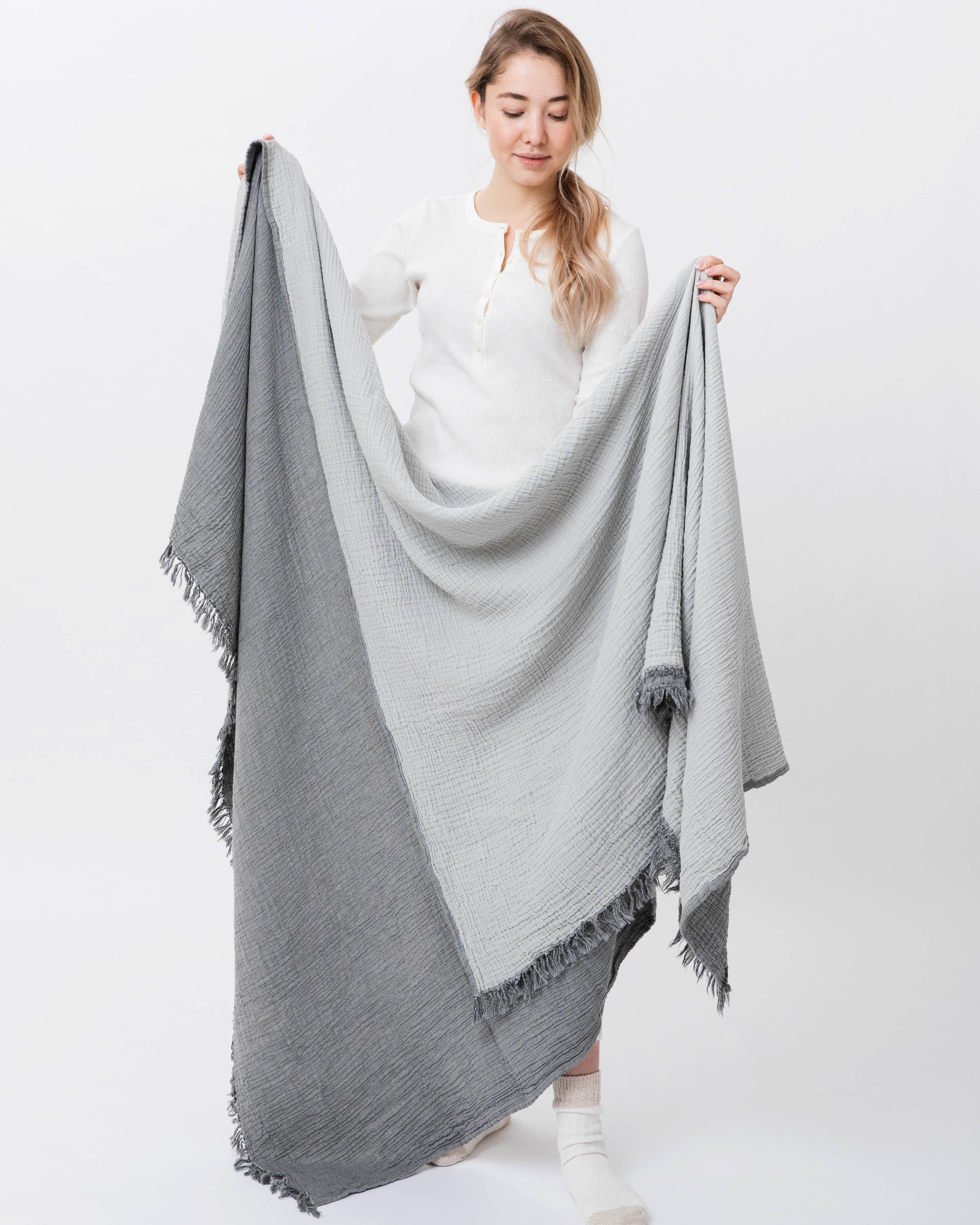 Woven Stories - Wholesale Throw Blanket - Cocoon Cotton Reversible Throw Blanket5