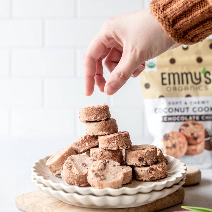 Emmy's Organics - Wholesale Cookie - Chocolate Chip Coconut Cookies 6oz Master Case (32 units)4