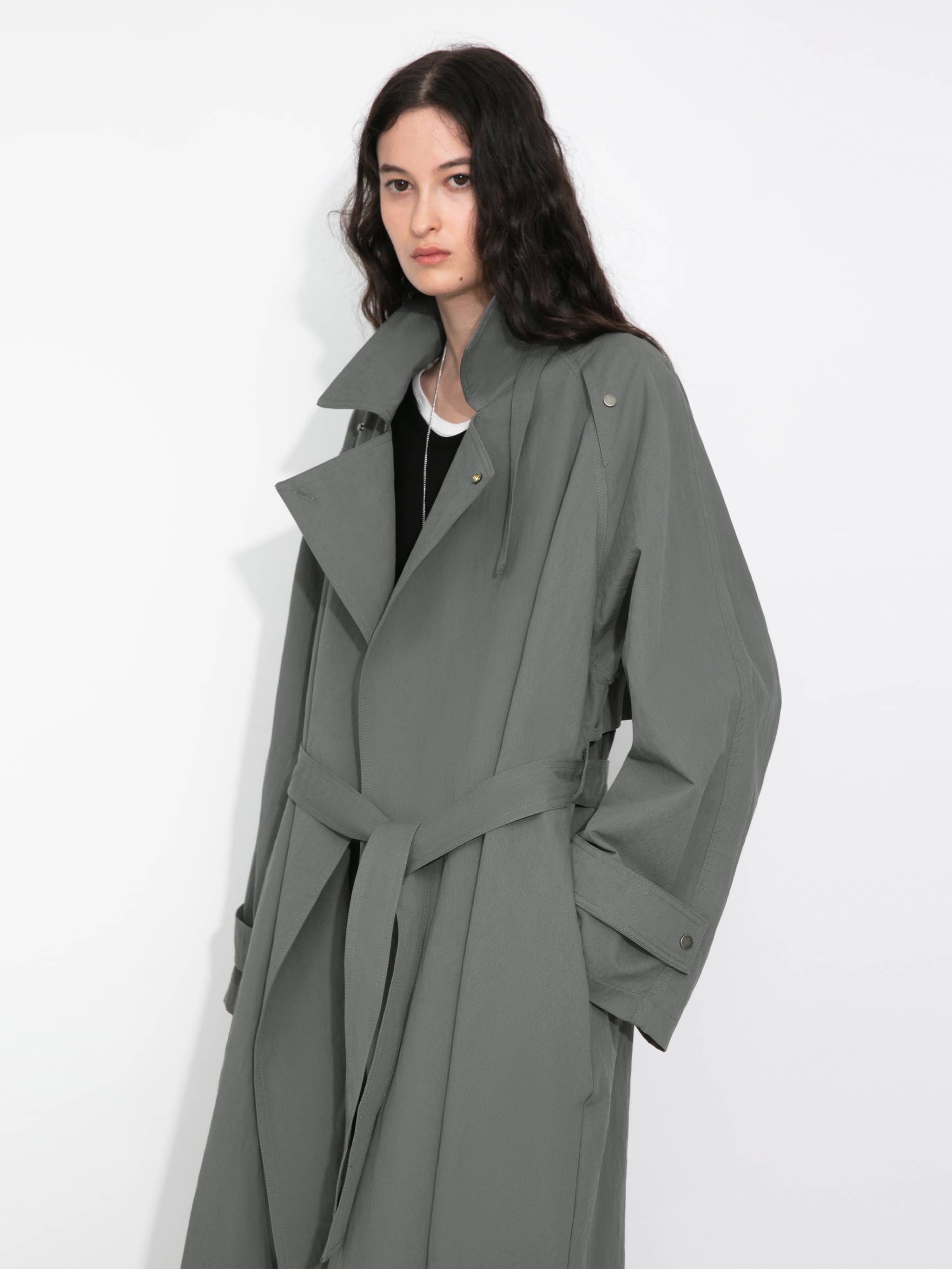 CUBIC - Wholesale Trench Coat - Women's - Oversized Large Lapel Long Trench Coat6