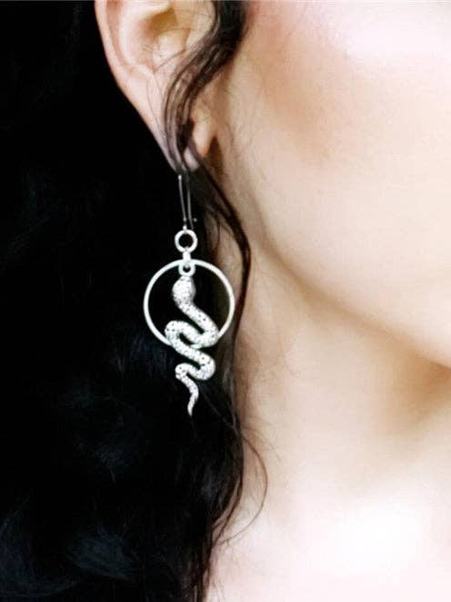 Tourtiwi – Großhandel Ohrhänger – Snake Wrap Ohrringe3