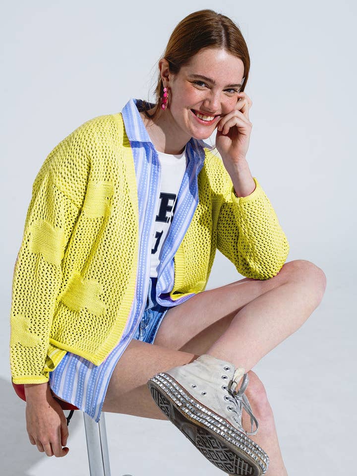 Strikket hæklet cardigan med strikkede skyer i gul for engroshandel hos Q2—All Orders:Free Duties for the US,UK,and Canada