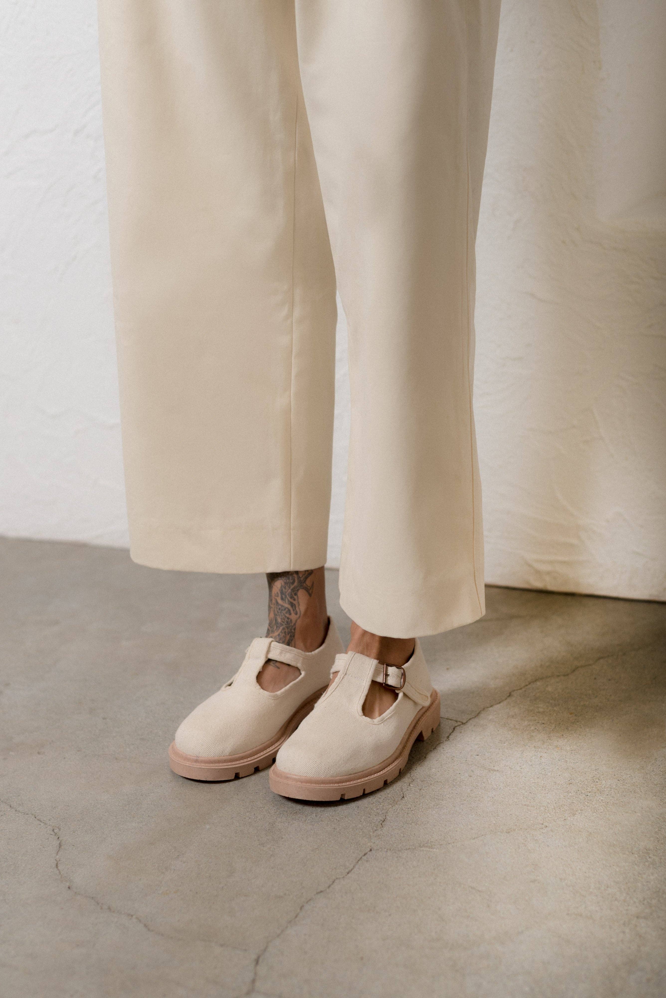 Small Lot - Wholesale Flats - Women's - Natural | Lug Sole Mary Jane5