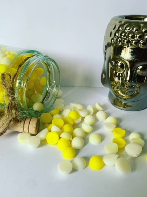 Lisa's Home Luxuries for wholesale by Lisa’s Home Luxuries