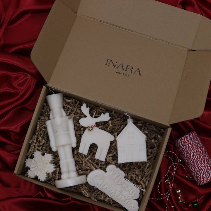 Christmas candle | Christmas décor | housewarming | holiday gifts| custom holiday gifts| Custom Christmas gift | gift box for wholesale by Inara New York