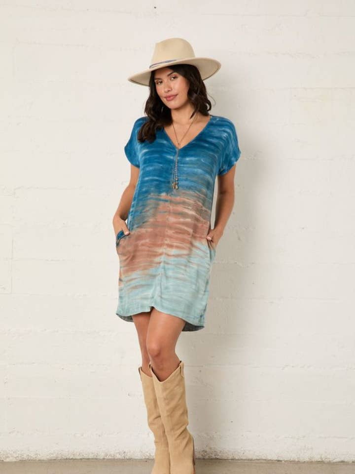 Abito Brooklyn per la vendita all'ingrosso da parte di River + Sky