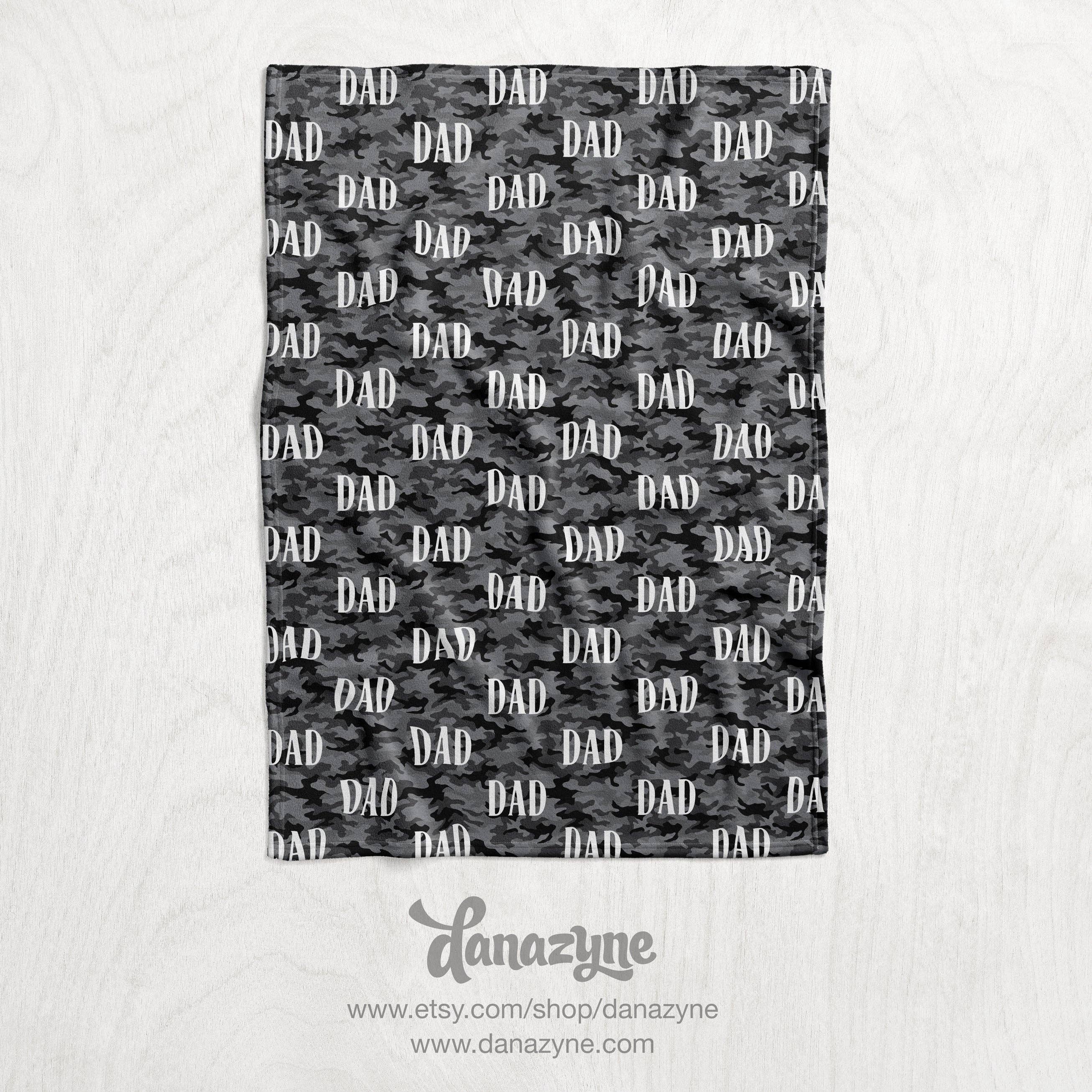 Danazyne - Wholesale Bedding Blanket - Kids & Baby - Camo Personalized Repeating Name Plush Minky Blanket1