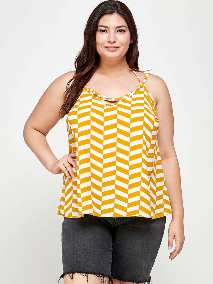 Top taglie forti geometrico con doppia spallina KY18077 per la vendita all'ingrosso da parte di Haute Fox Plus Size & Contemporary