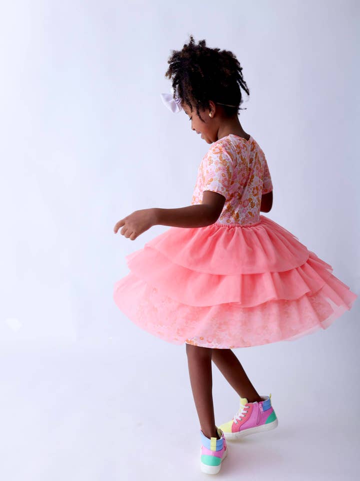 DROOM TUTU-JURK MET BLOEMEN VOOR KINDEREN voor wholesale door Dream Big Little Co.