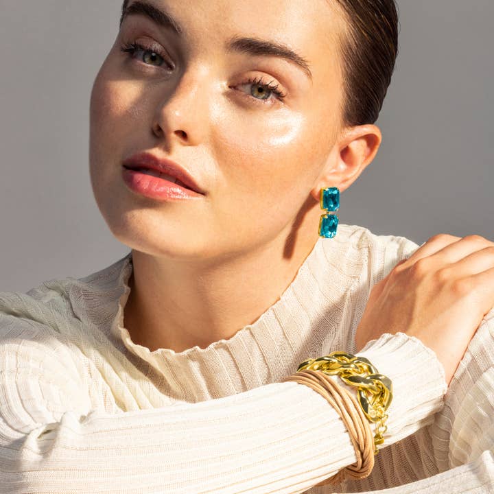 Luxenter - Wholesale Stud/Post Earrings - Pendientes de Cristal Azul acabados en oro amarillo de 18k - Ankek2