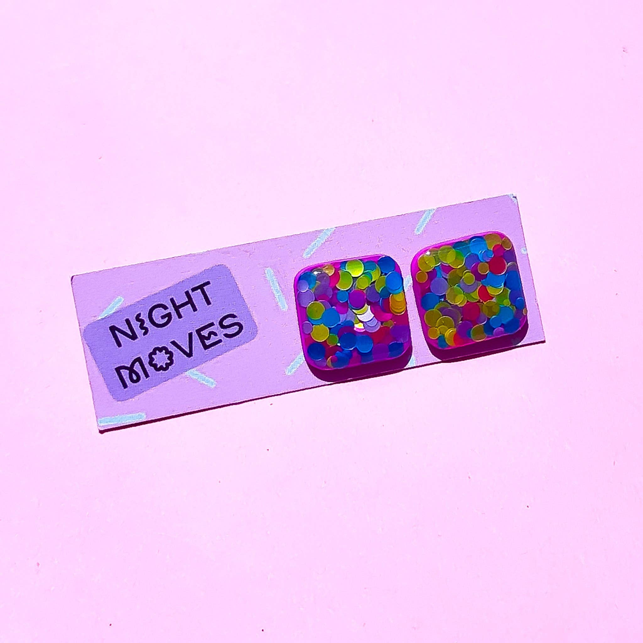 Night Moves Atelier - Vendita all'ingrosso Orecchini a bottone - Mini borchie spesse con glitter1