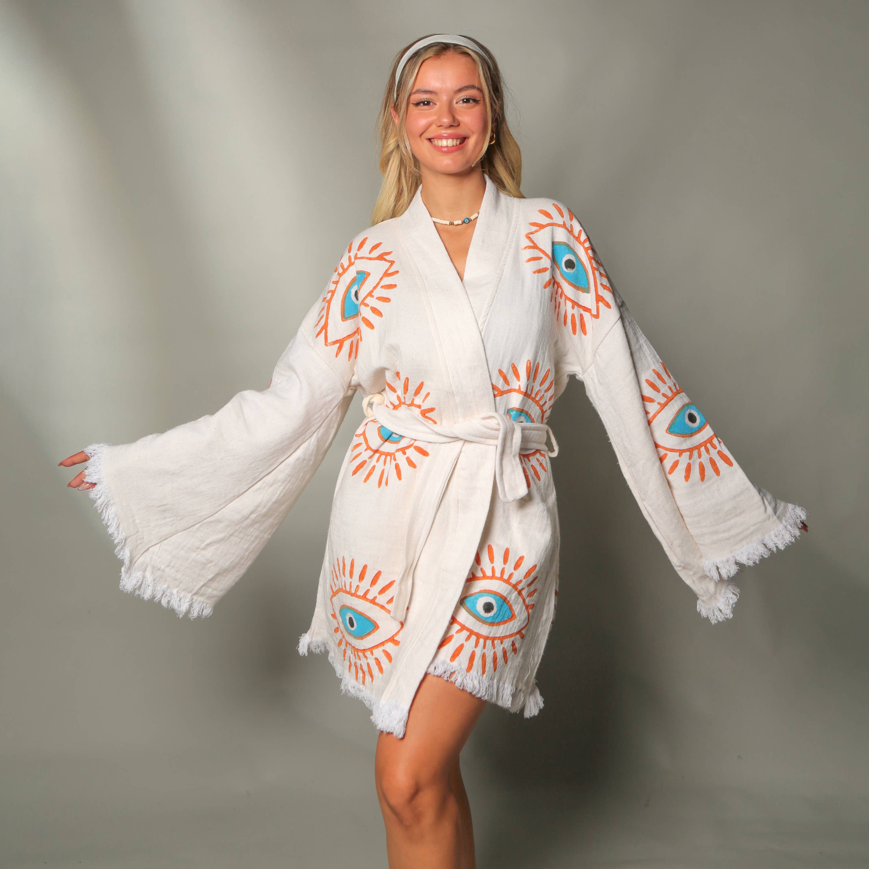 Moa – Kaftan - Mulher por atacado – Kaftan Kimono Curto Olho Grego Retrô