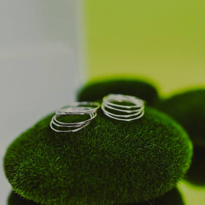 Hannah Naomi – wholesale Band/stacked ring – Ultra Thin Stacking Ring, Sterling Silver