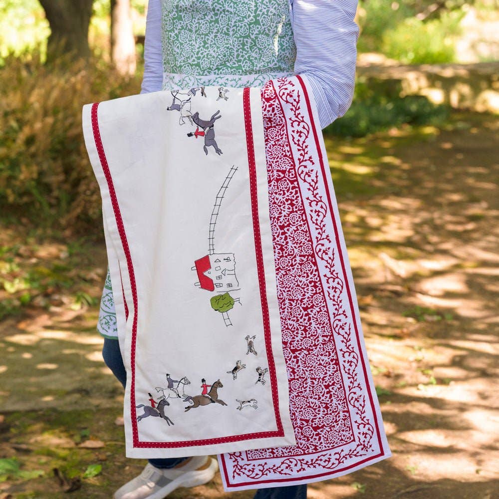 Pomegranate Inc – wholesale Table runner – Embroidered Hunt Scene Red Ribbon Table Runner1