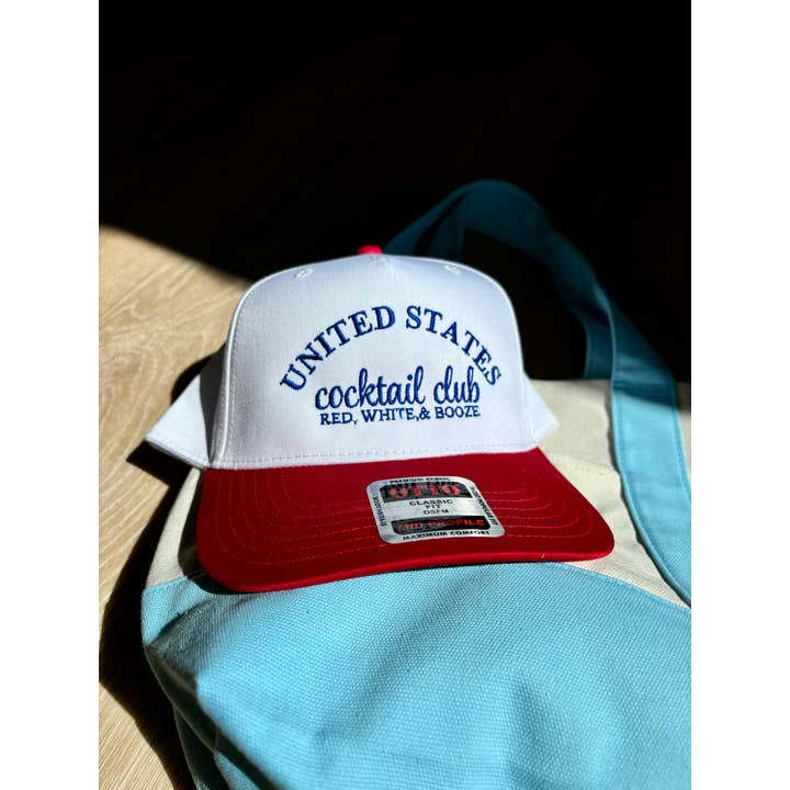 The Vaulty - Wholesale Trucker Hat - Unisex - United States Cocktail Club Trucker Hat
