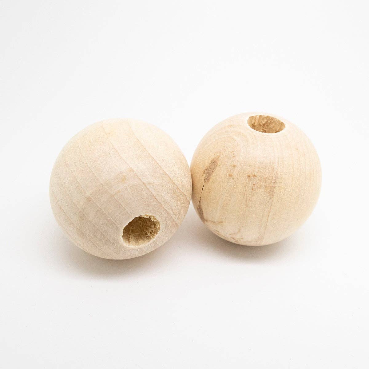 WelcomeYarn - Wholesale Craft Supplies - Wooden Beads for Macramé7