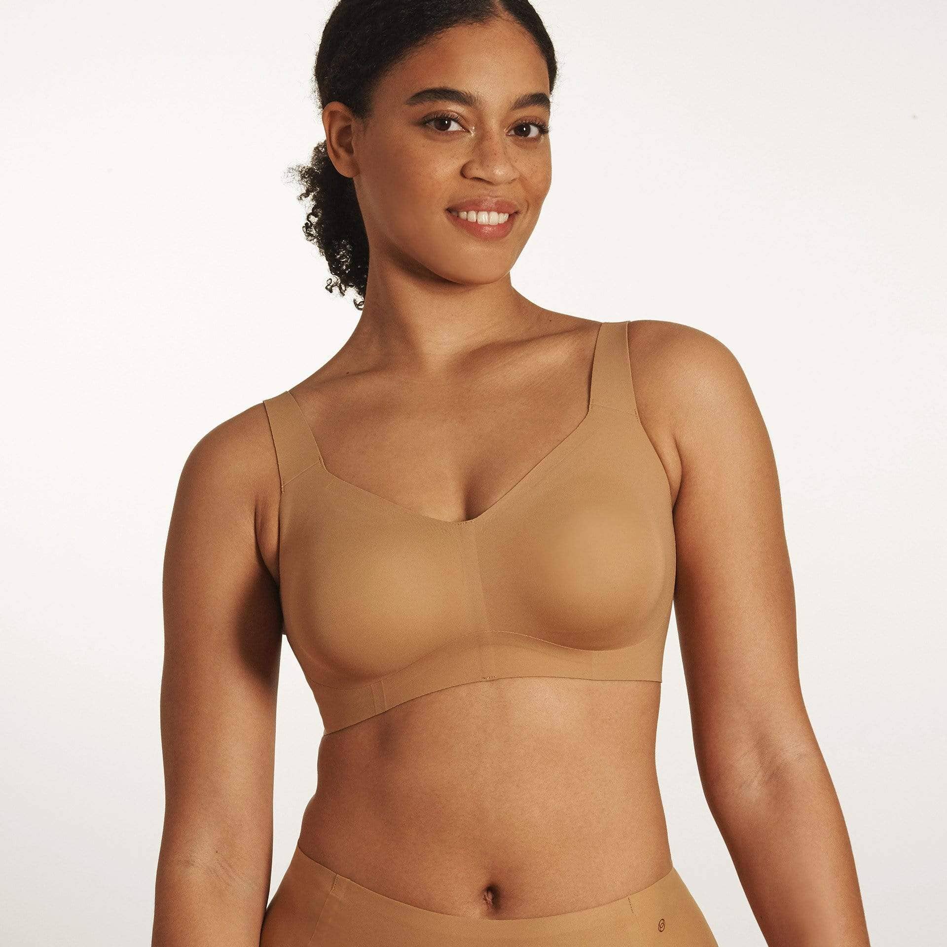 Evelyn & Bobbie - Wholesale Bra - Women's - Beyond Bra1