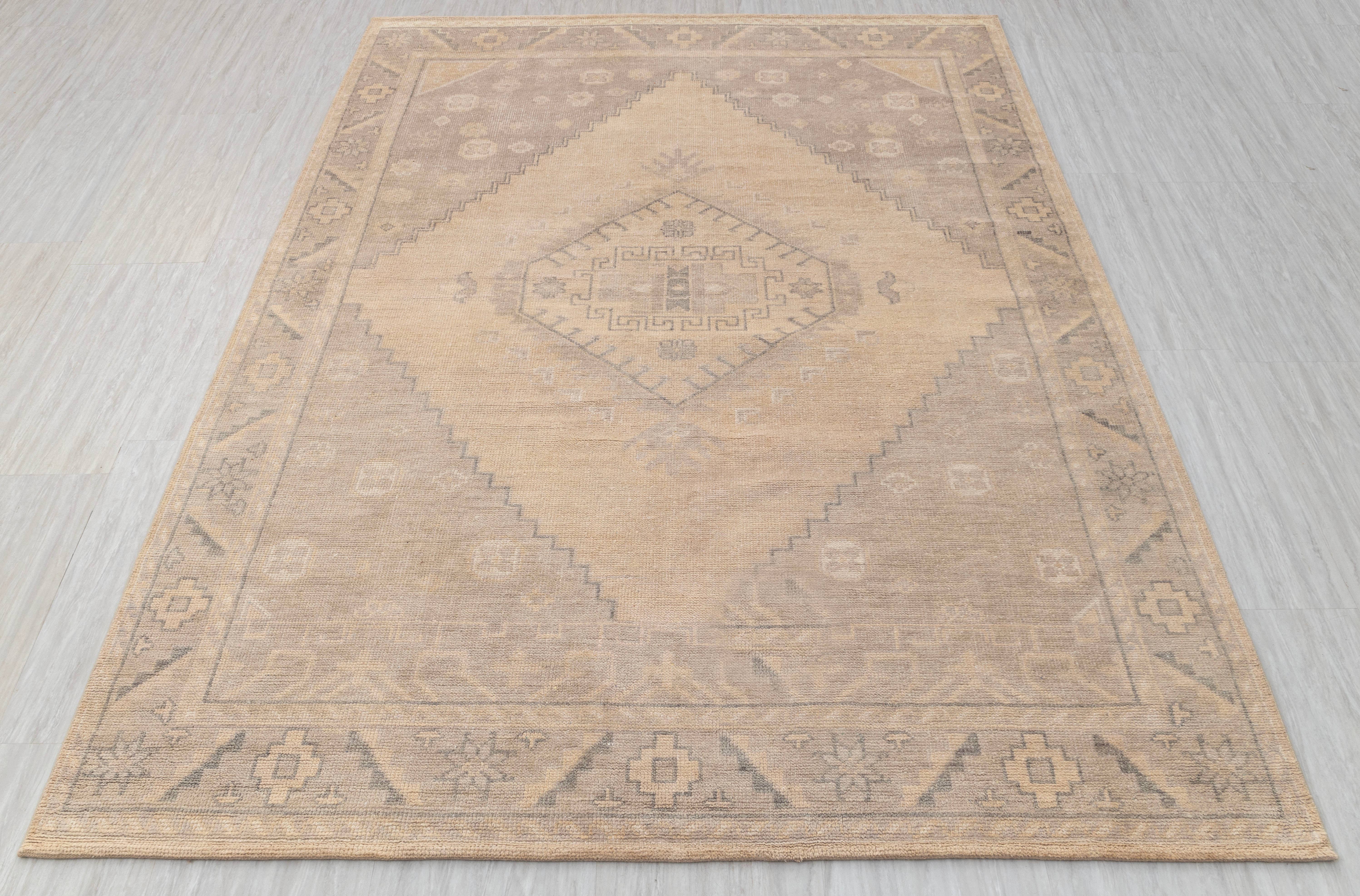 Aesthetic Homes LLC - Wholesale Area Rug - 9x12 Beige Tan Oushak Wool Rug - Hand Knotted G-90871