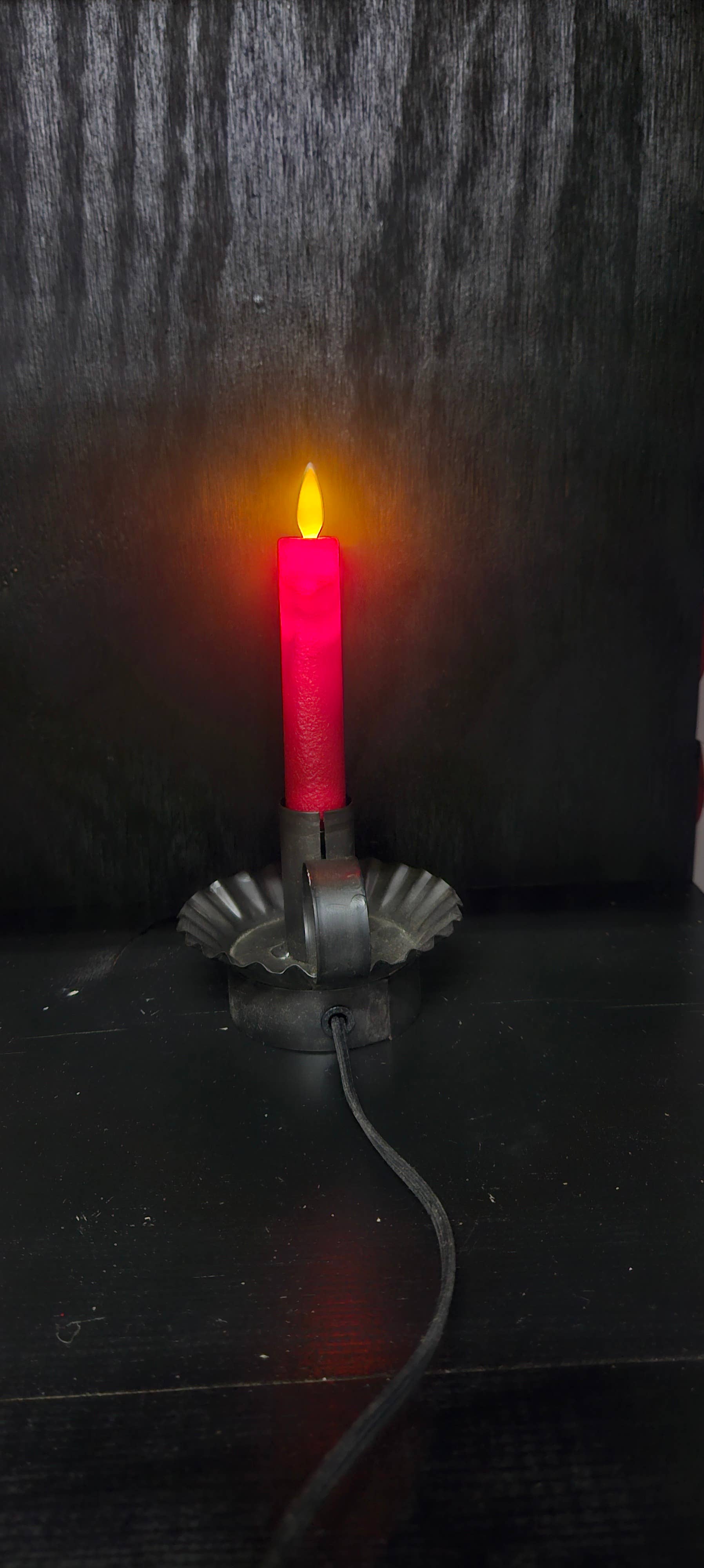 Wholesale Home Decor - Wholesale Tapered candle/candlestick - Red Electric Moving Flame LED Candle 5.5in