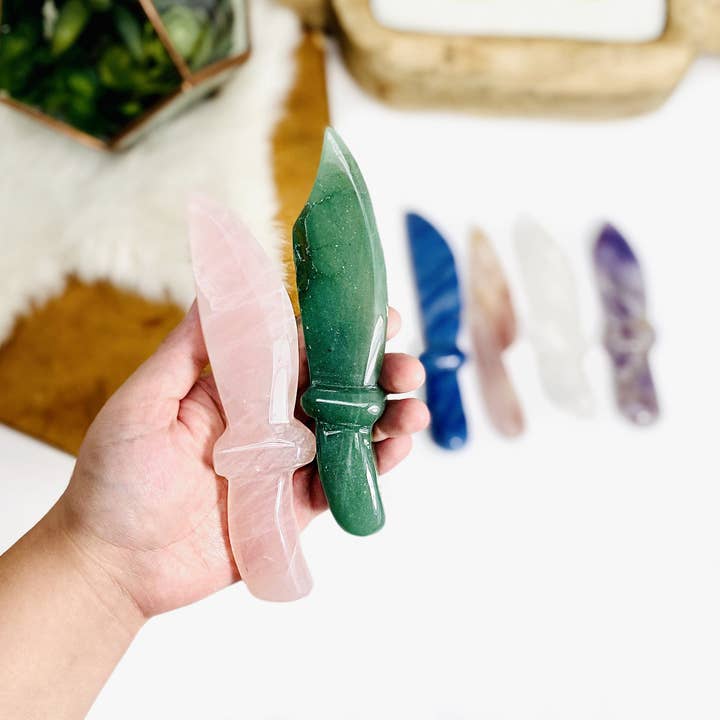 Rock Paradise - Wholesale Spiritual Stone/Crystal - Large Crystal Gemstone Knife