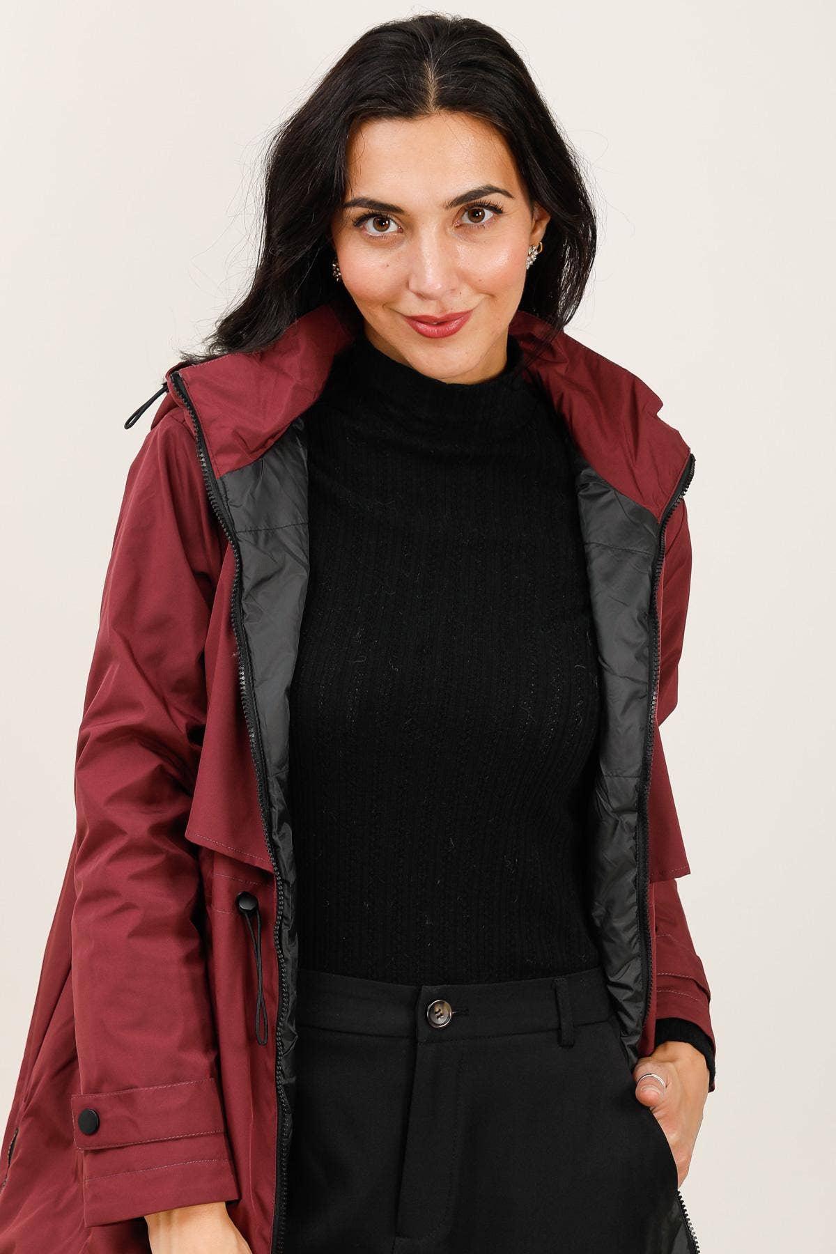 Attrait Paris - Vendita all'ingrosso Impermeabile - Donna - Giacca lunga impermeabile con cappuccio19