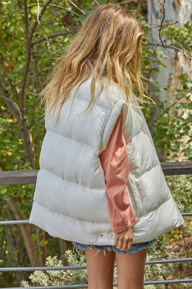 Snow White L5883 | SUMMIT SLOPE VEST for wholesale on Faire2