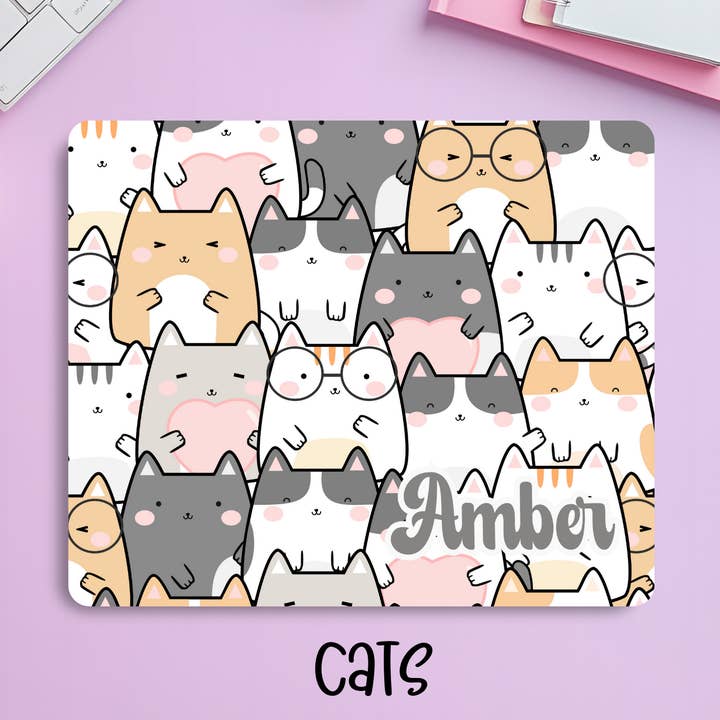 Tappetino per Mouse con Gatto Cartoon Personalizzato – Nome Personalizzato Tappetino da Scrivania Kawaii per la vendita all'ingrosso da parte di Creekside Design Company