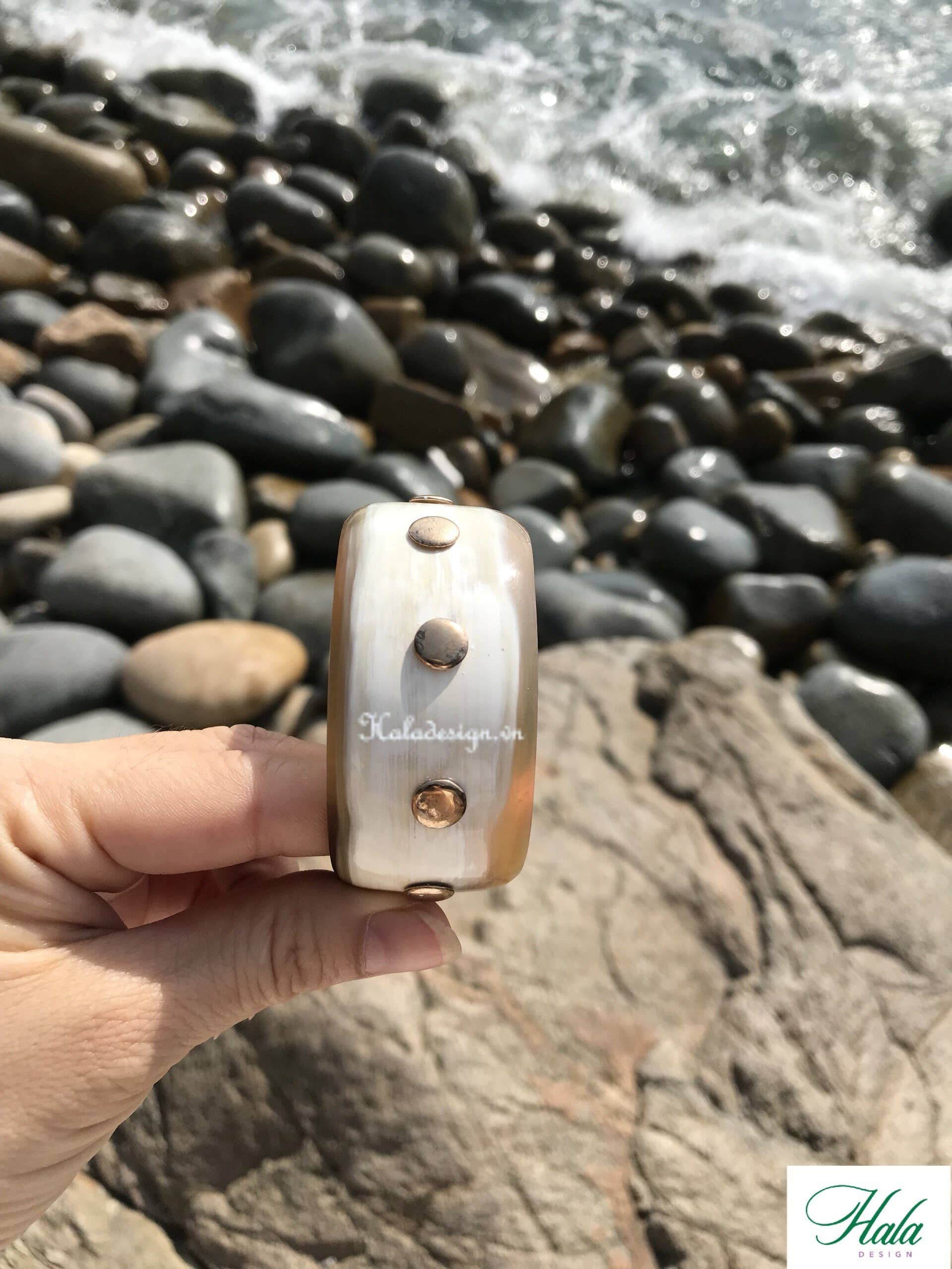 Hala Design - Wholesale Cuff Bracelet - Brass Stud Buffalo Horn Cuff Bangle Bracelet - Buffalo Horn2