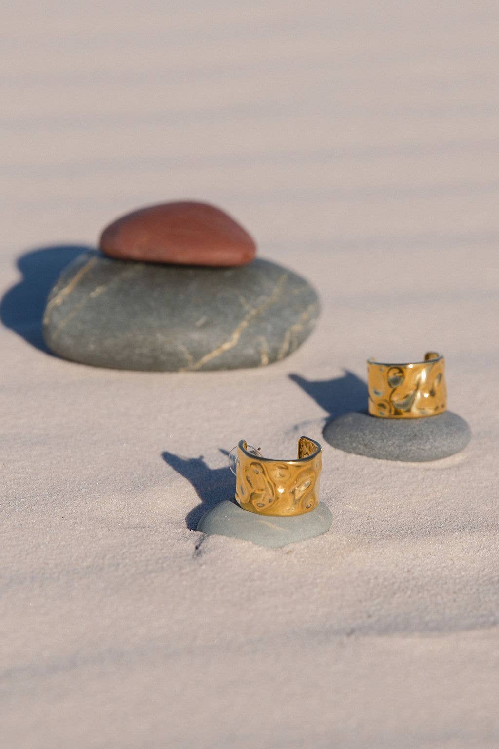 Gold Lasso Hoop for wholesale on Faire0