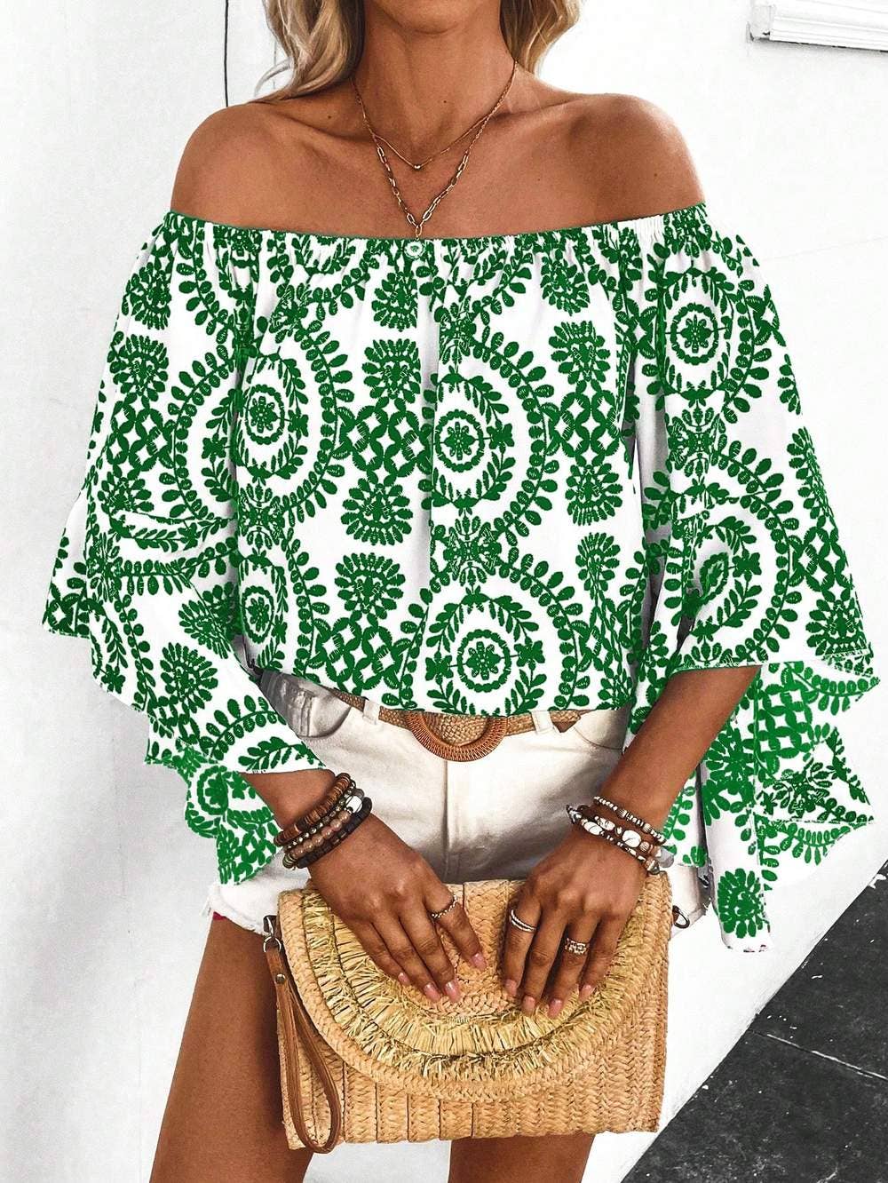 Queen Fashion – wholesale Blouse – Women’s – shoulder blouse with plant print and flare sleeves6