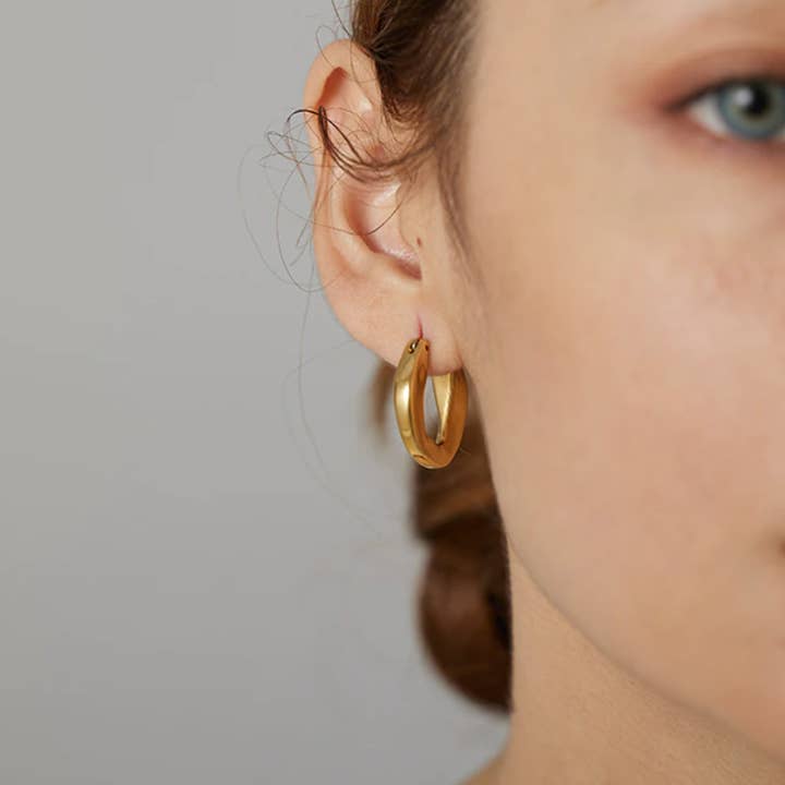 Thick U-Shape Gold Hoops for wholesale by MeloMelo