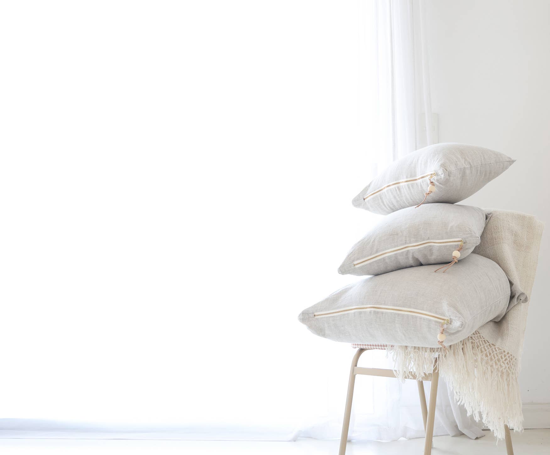Celina Mancurti, LLC - Wholesale Throw/Decorative Pillow - Oatmeal Washed Linen Pillow - 3 Sizes4