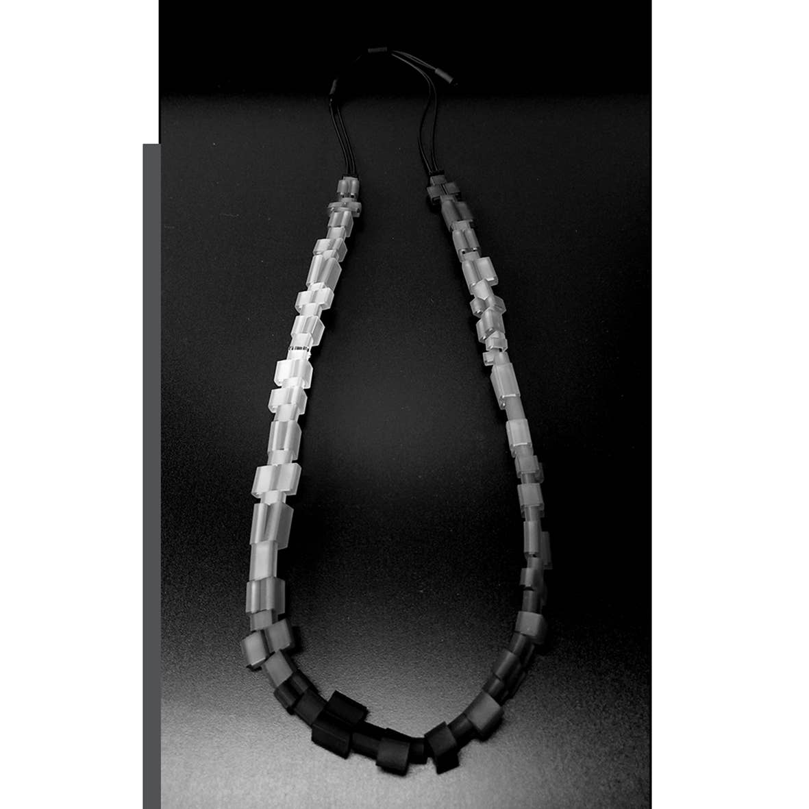 ALEX+SVET - Wholesale Beaded/Pearl Necklace - YALTA hand-dyed rubber long necklace INFINITE line3