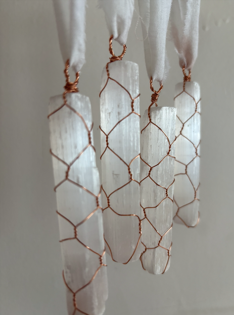La Lune Healing - Wholesale Spiritual Stone/Crystal - Selenite + Copper Wall Hanging2