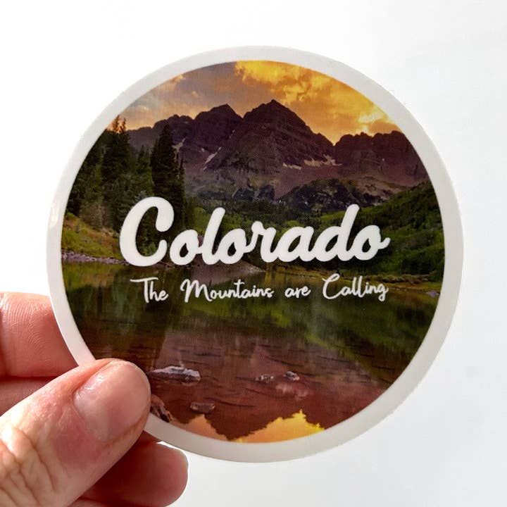 Pegatina Colorado: Las montañas llaman para venta al por mayor de Hip Violet