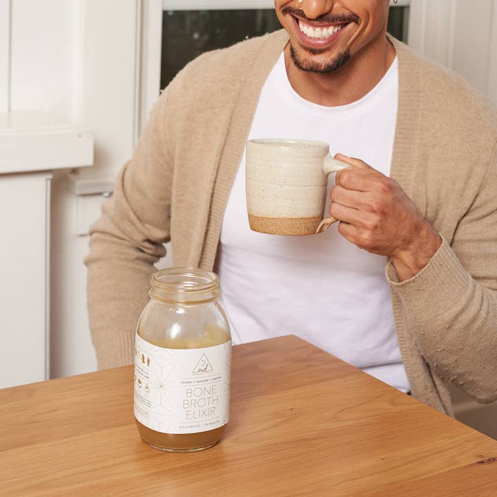 OWL Venice - Wholesale Broth - Organic Chicken Bone Broth Elixir2