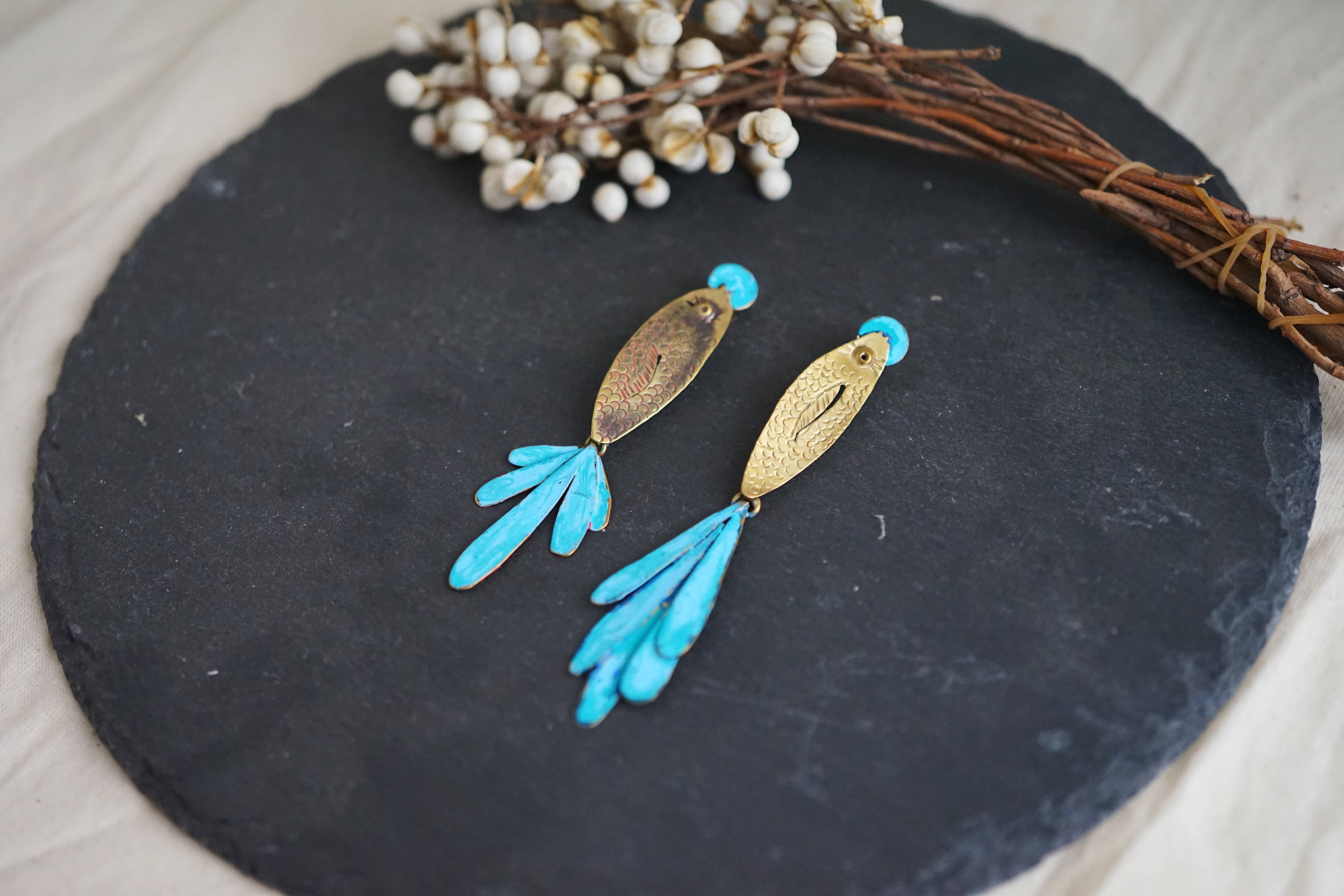 Maria rosua - Wholesale Dangle Earrings - Fish of the Paraná0