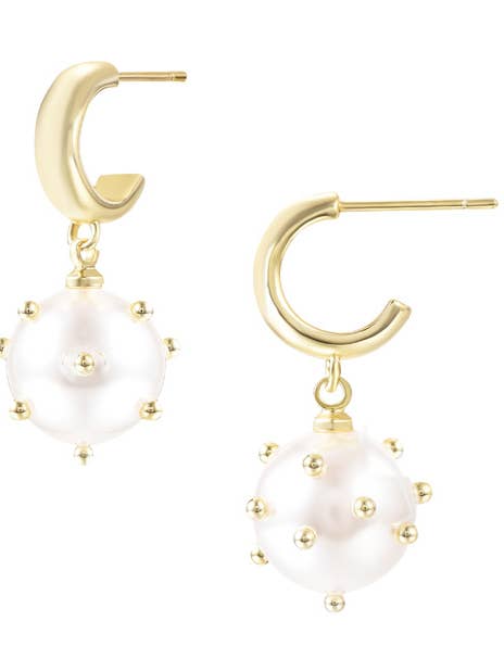 Carolina Mini Drop Øreringe i Perle for engroshandel hos Natalie Wood Designs