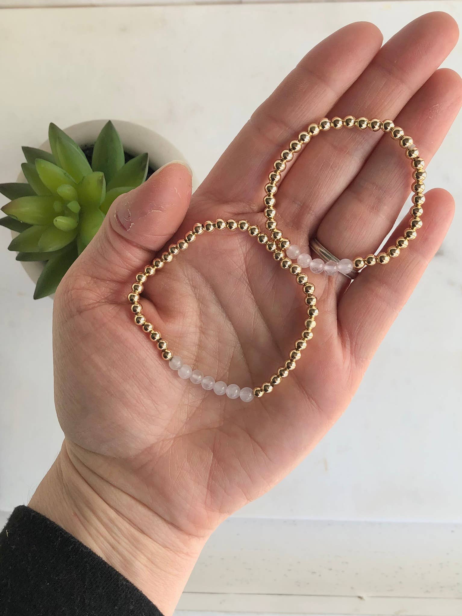 Simply Stated NY - Venta al por mayor Juegos de joyas - Set de pulseras a juego de madre e hija con piedras preciosas y oro4