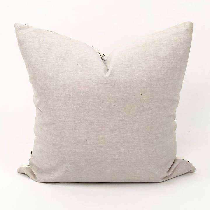 Bryar Wolf - Wholesale Throw/Decorative Pillow - BAKER Pillow Throw Pillows White1