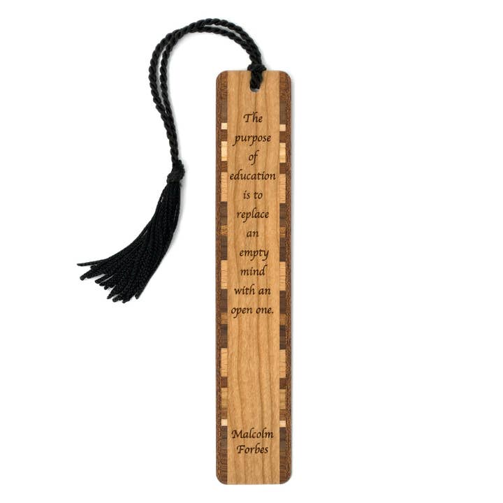 Malcolm Forbes Education Citat Graverat träbokmärke för wholesale av Mitercraft