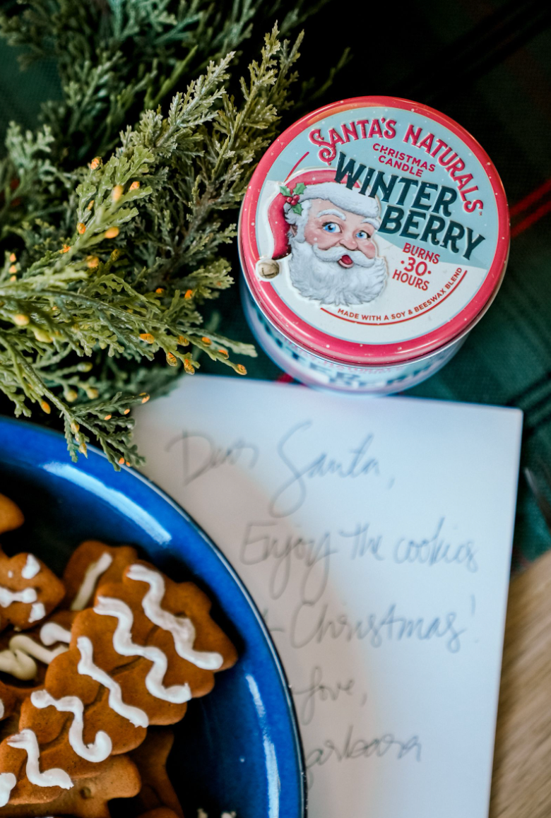 Santa's Naturals - Wholesale Jar/Filled Candle - Christmas Candle in Winter Berry 9oz ($7.50 each)2