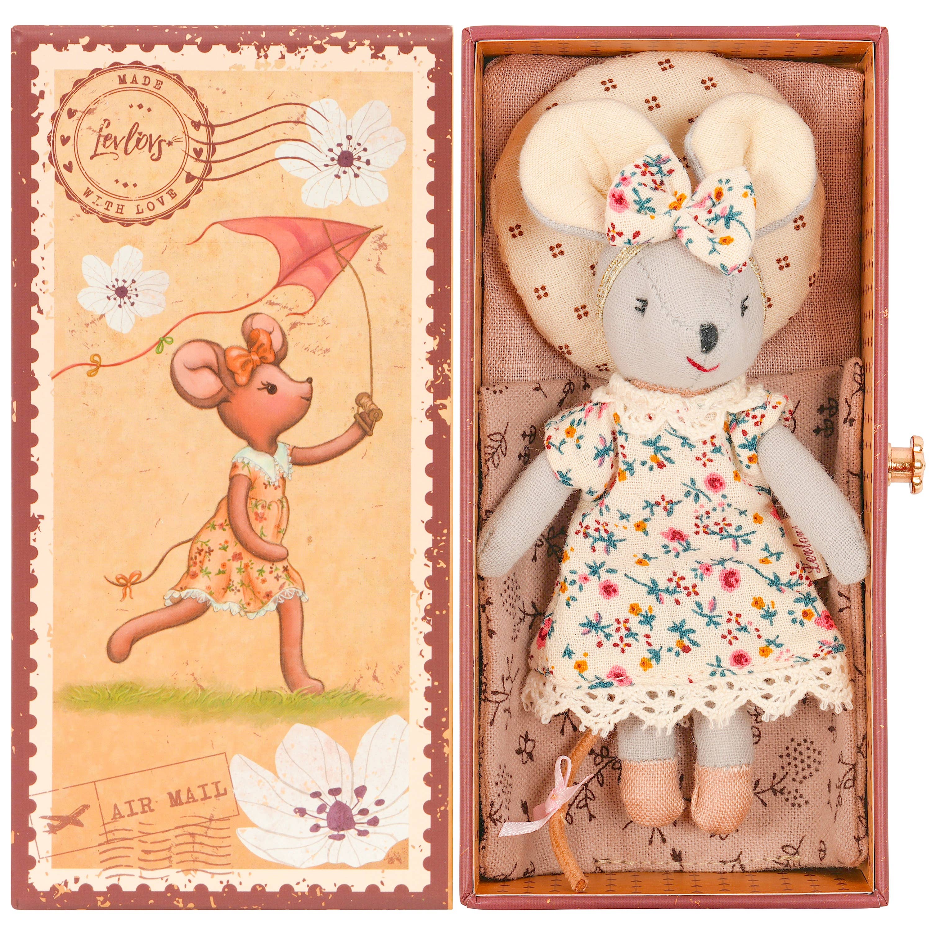 LEVLOVS - Vente Peluche – enfant et bébé - Souris Levlovs Chloe dans une boîte porte-timbres avec litière1