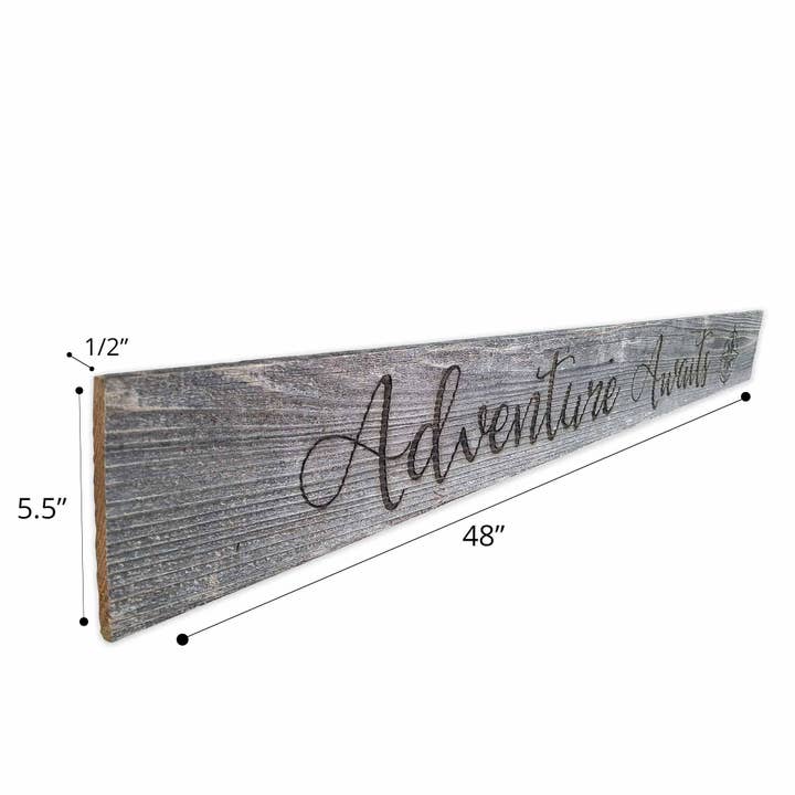 Rockin'Wood - Vente Pancarte - Panneau « Adventure Awaits » avec motif gravé6