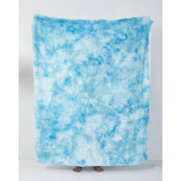 Duke Imports - Wholesale Throw Blanket - "Blue Sky" Faux Fur Plush Throw Blanket - 50"x70"