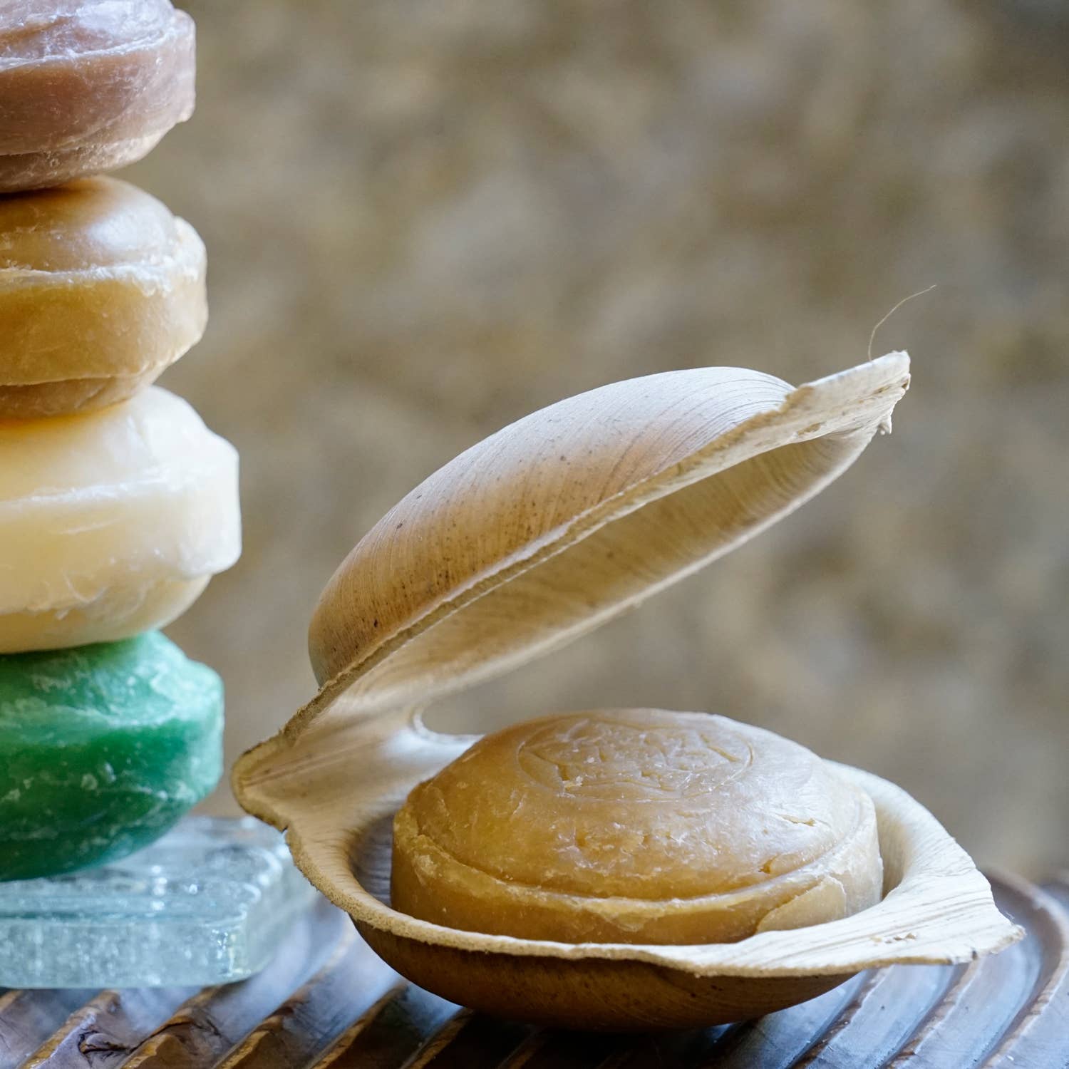 Karawan Authentic – wholesale Bar Soap – AYURVEDIC SOAP DISCOVERY PACK - 24 SOAPS - 4 FRAGRANCES1